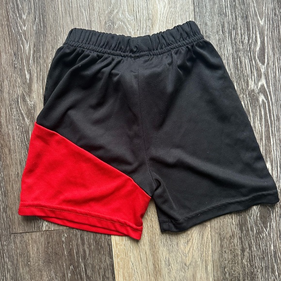 🔥Members Only Iguana Jetski Tee & Shorts Set - Picture 8 of 8